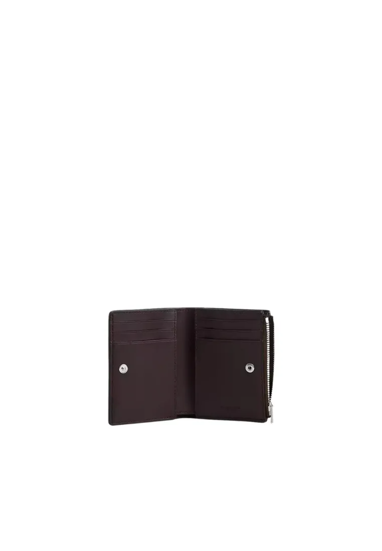 ( AS IS ) Coach Bifold Wallet In Signature Canvas With Heart Print In Brown Black Multi CP424