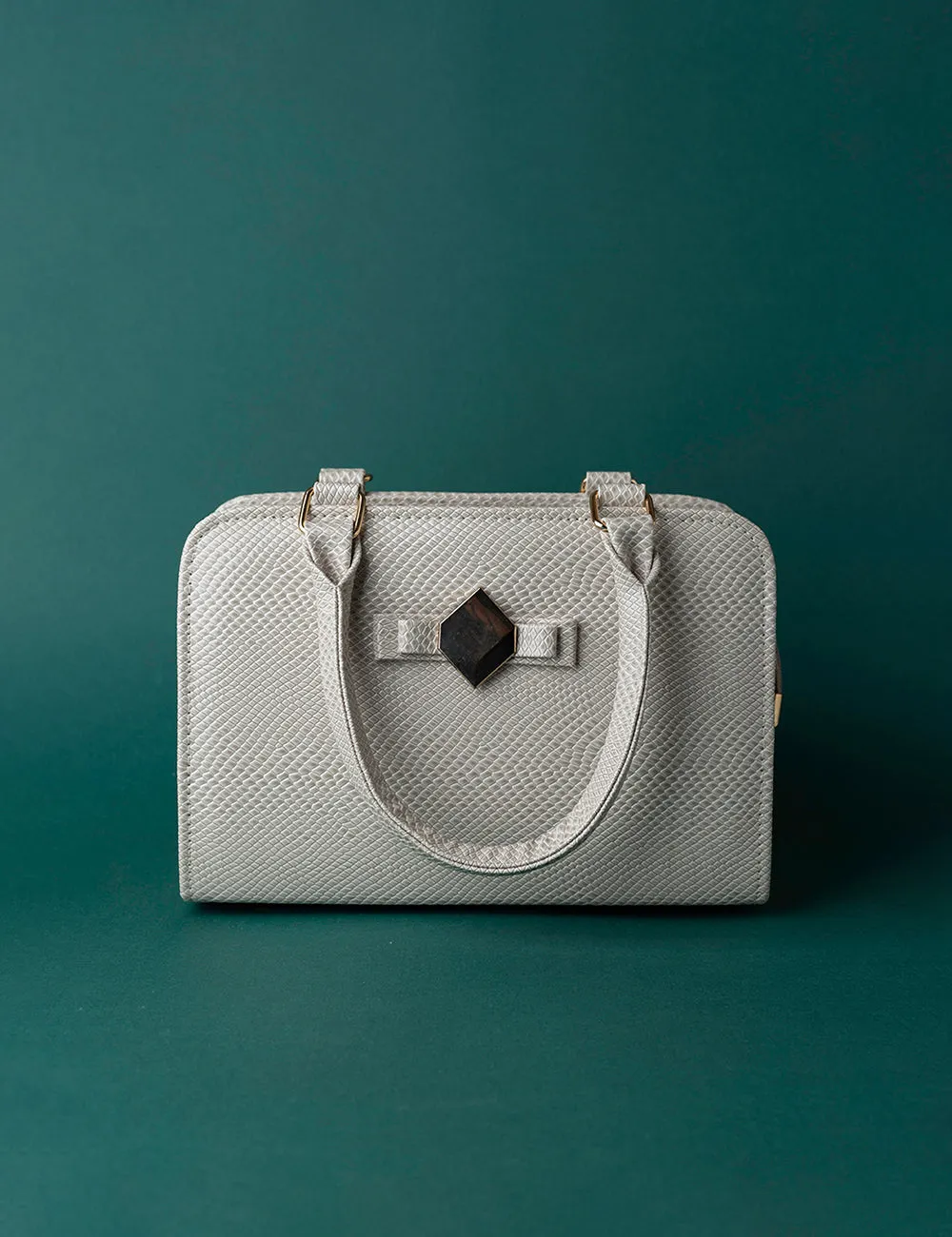 Chic Textured Bag Graceful White