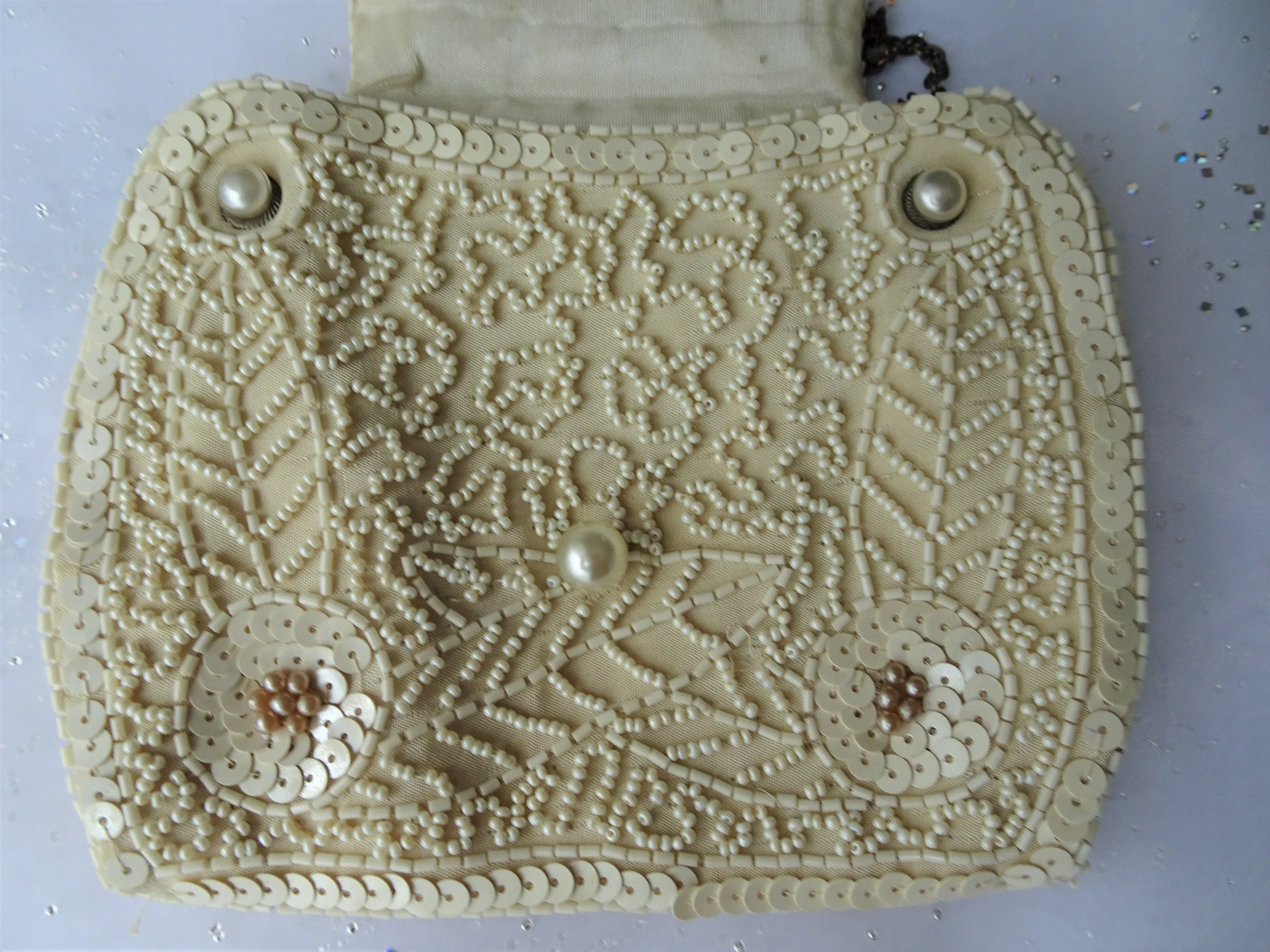 GORGEOUS Antique French Beaded Purse,Hand Beaded Handbag,Striking Design,Wedding or Evening Bag,Collectible Purses