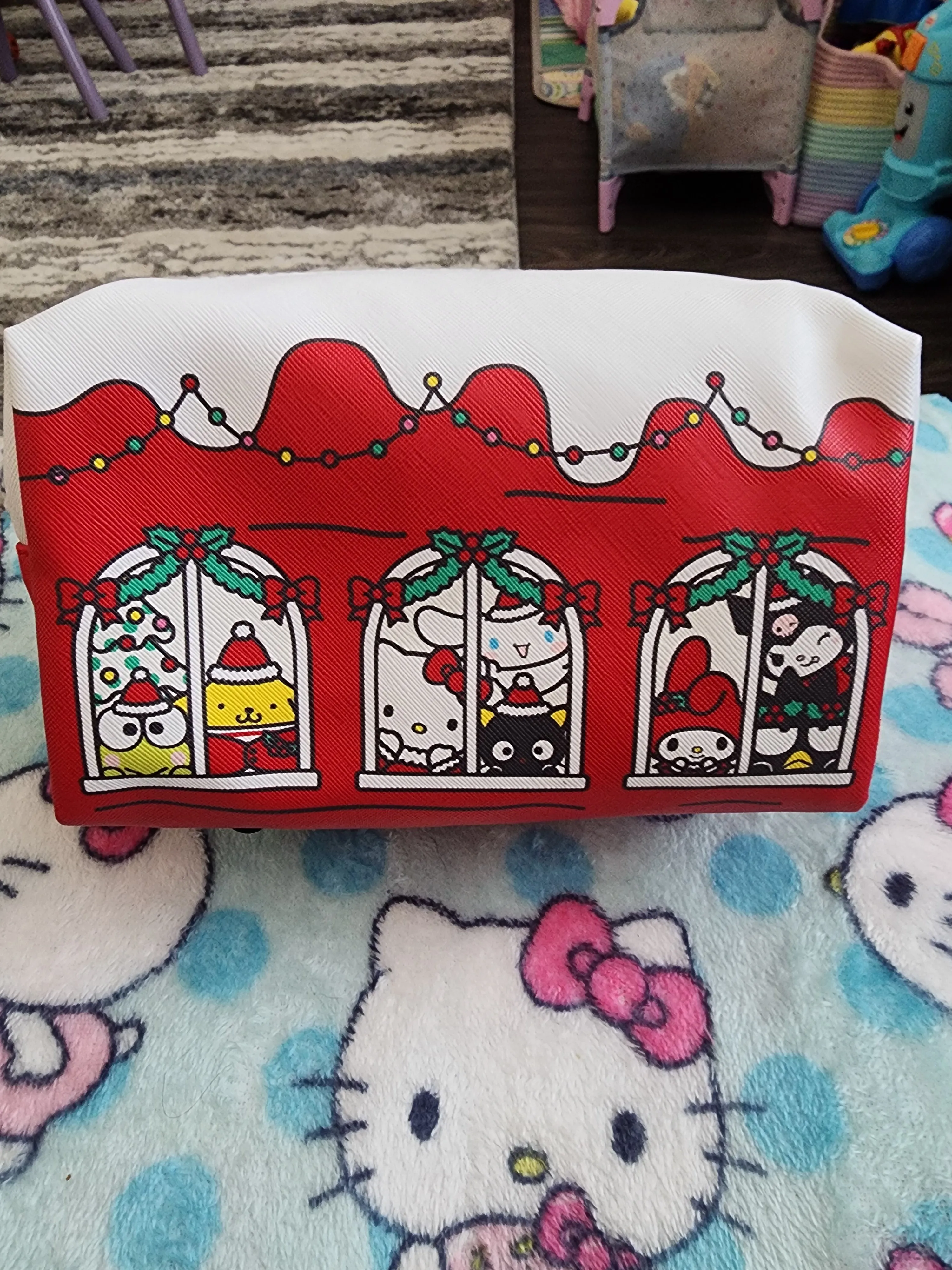 Hello Kitty and Friends Christmas Cosmetic Bag