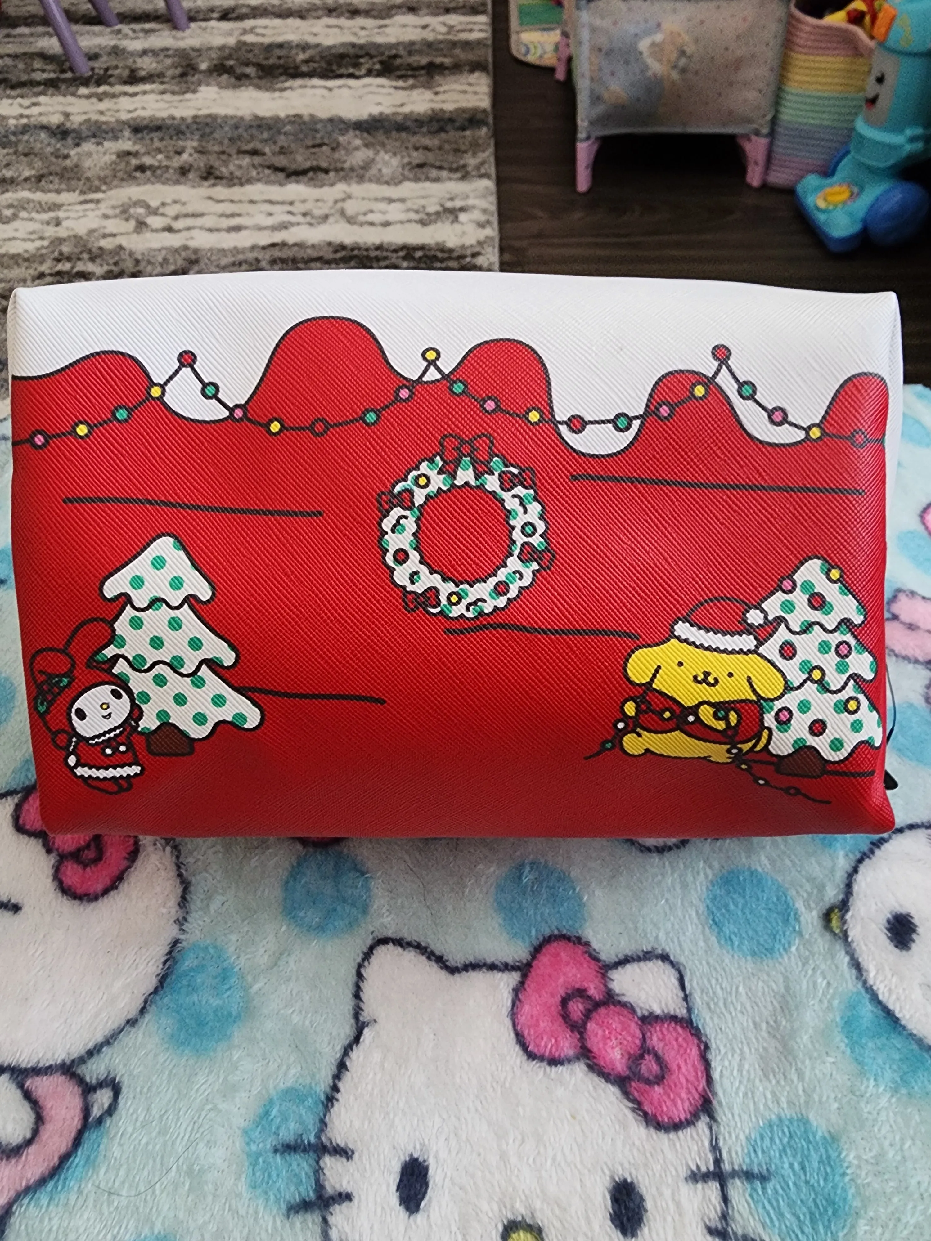 Hello Kitty and Friends Christmas Cosmetic Bag