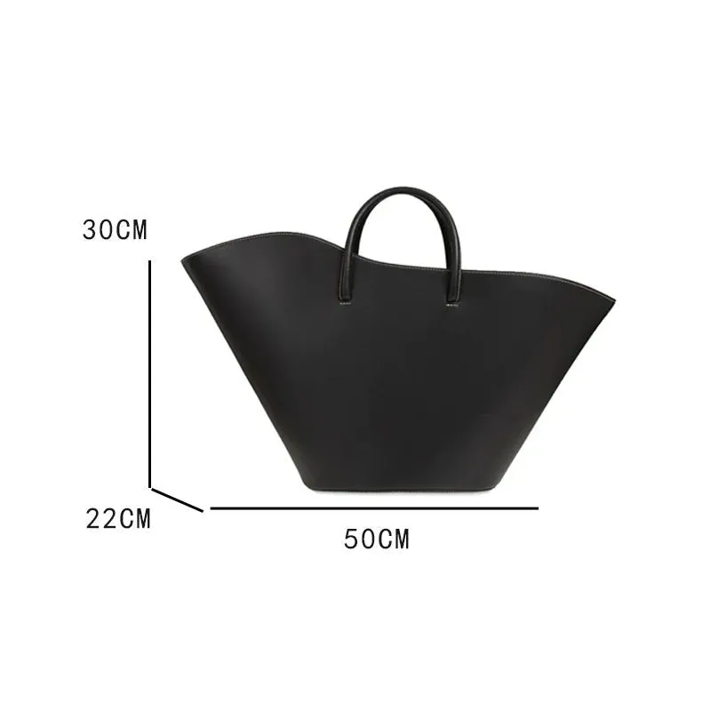 Pre Order:  Fan Shaped Large Capacity Bag