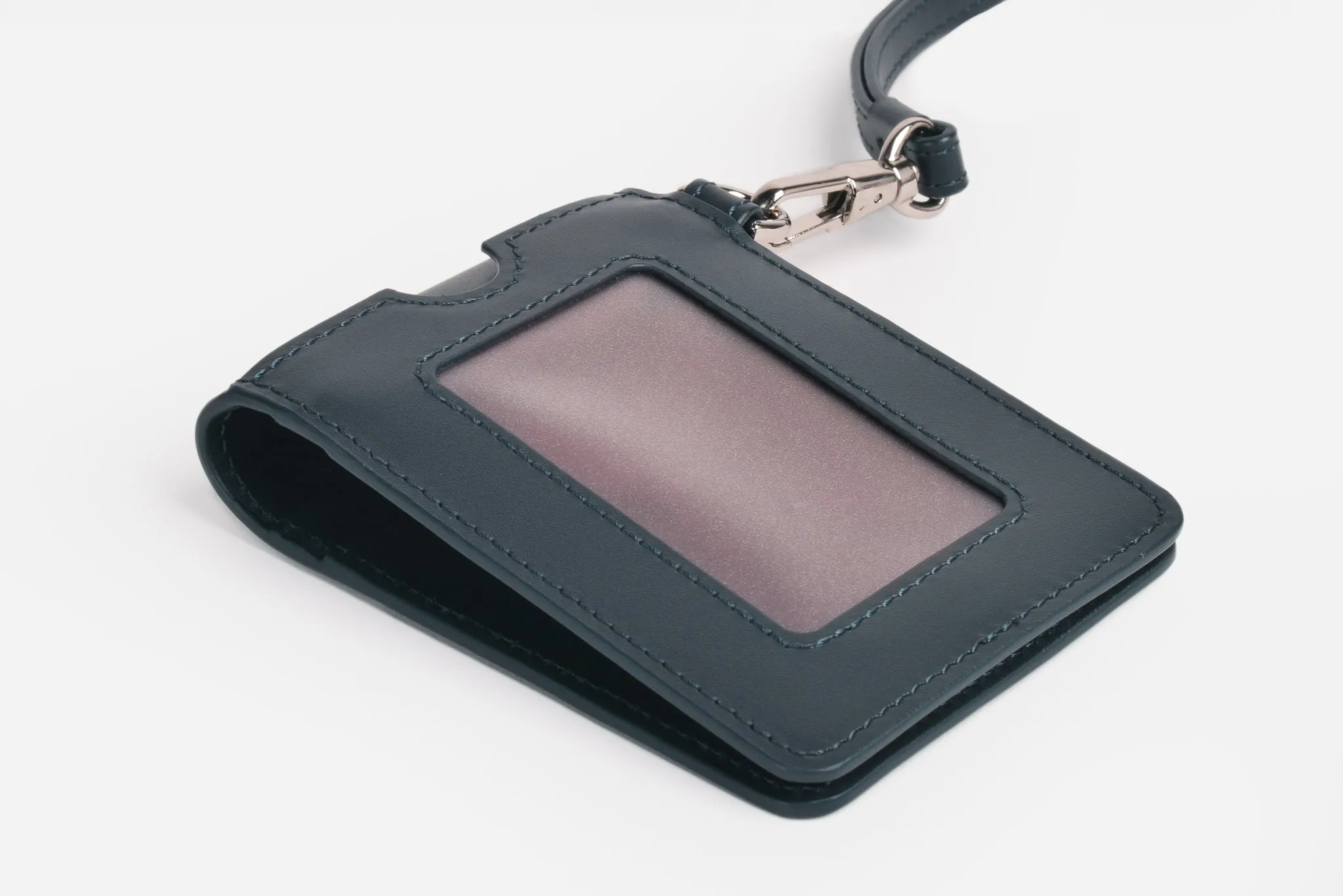 Specter Slim Bifold with Lanyard