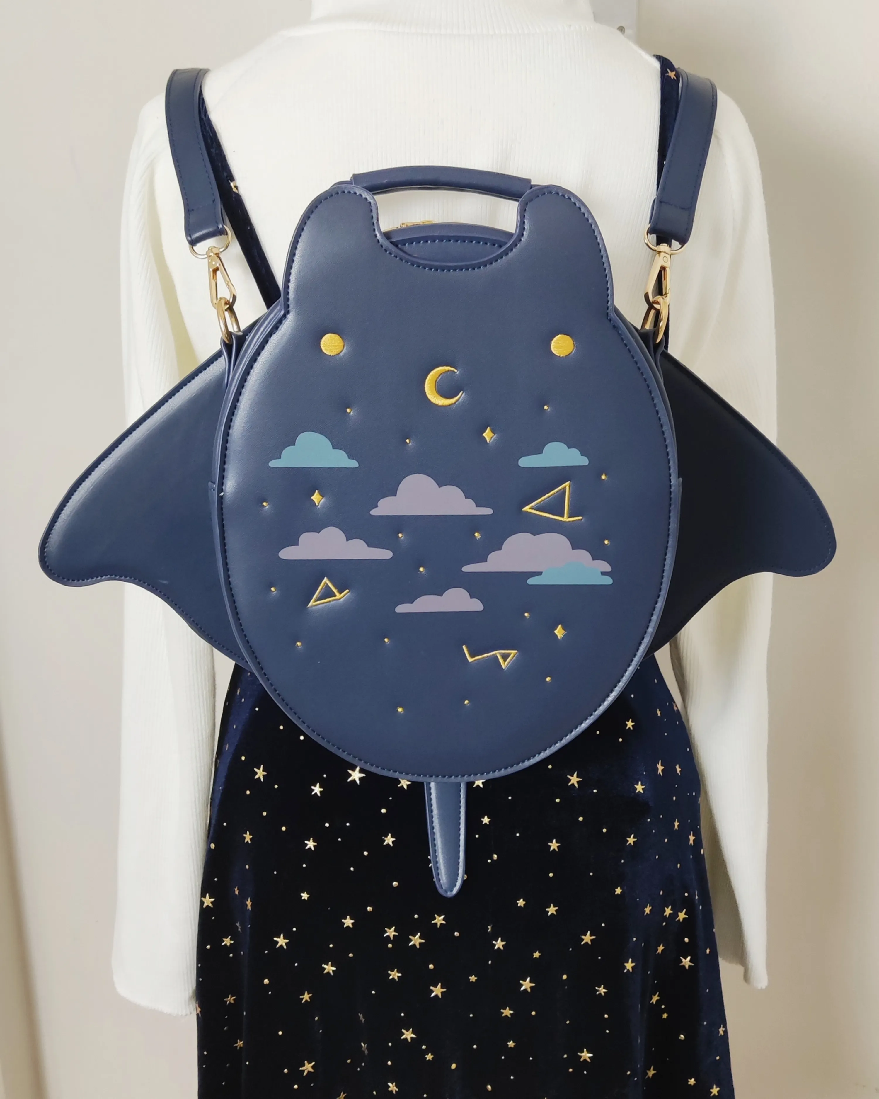 Yomi the Manta Ray bag